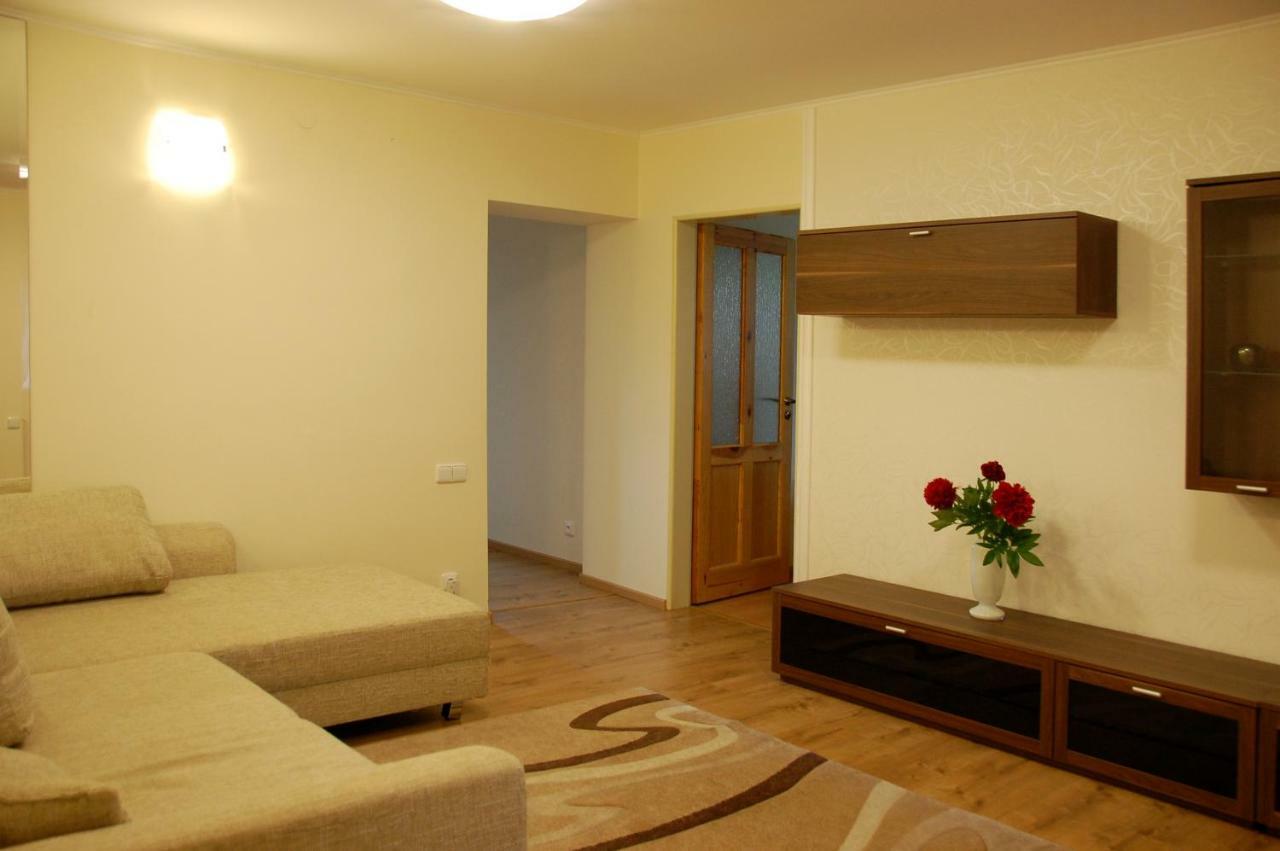 Dreamland Apartment โปปรัด ภายนอก รูปภาพ